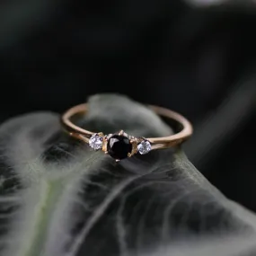 CAPULET. Black Spinel Trilogy Gold Ring