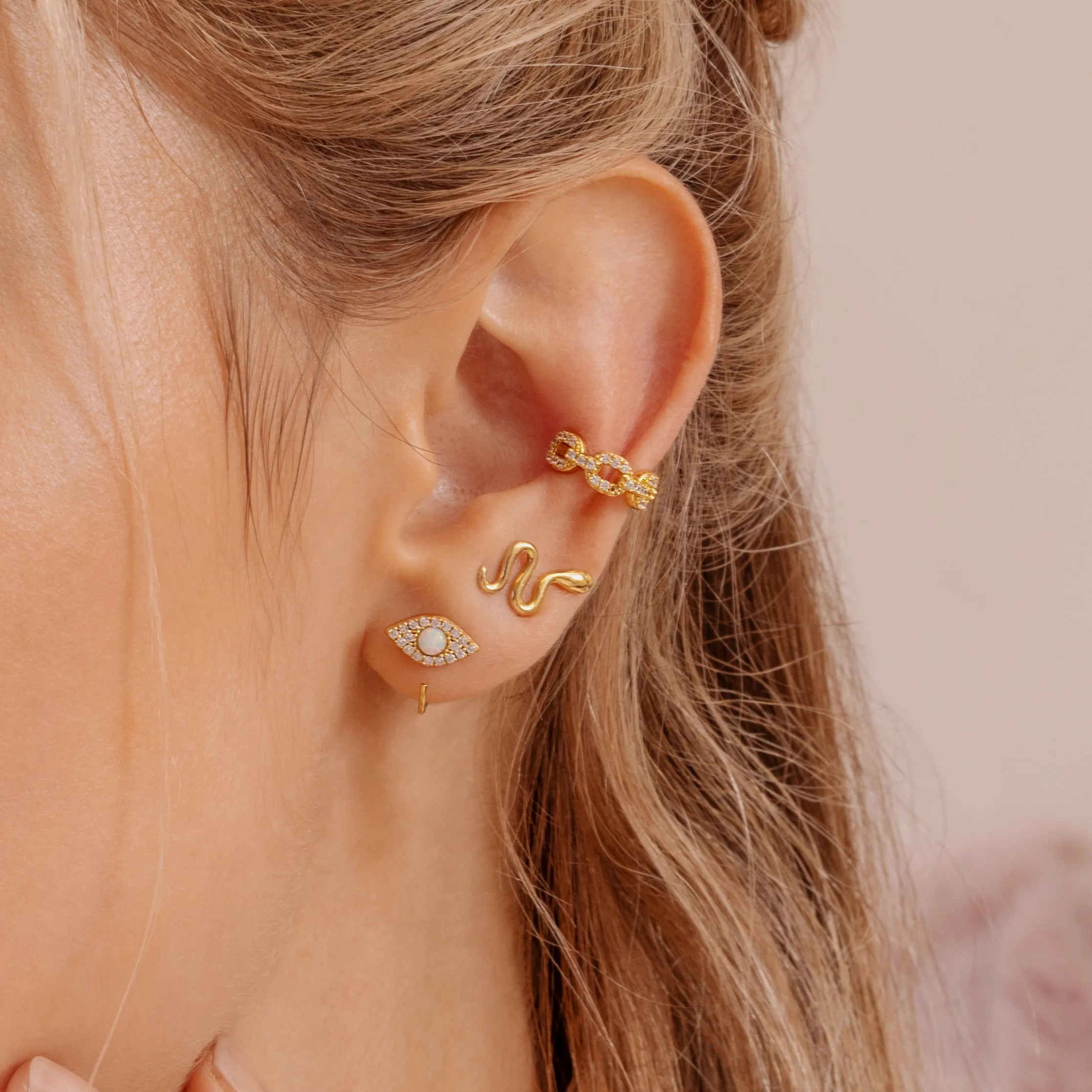 Luxe Pave Chain Ear Cuff